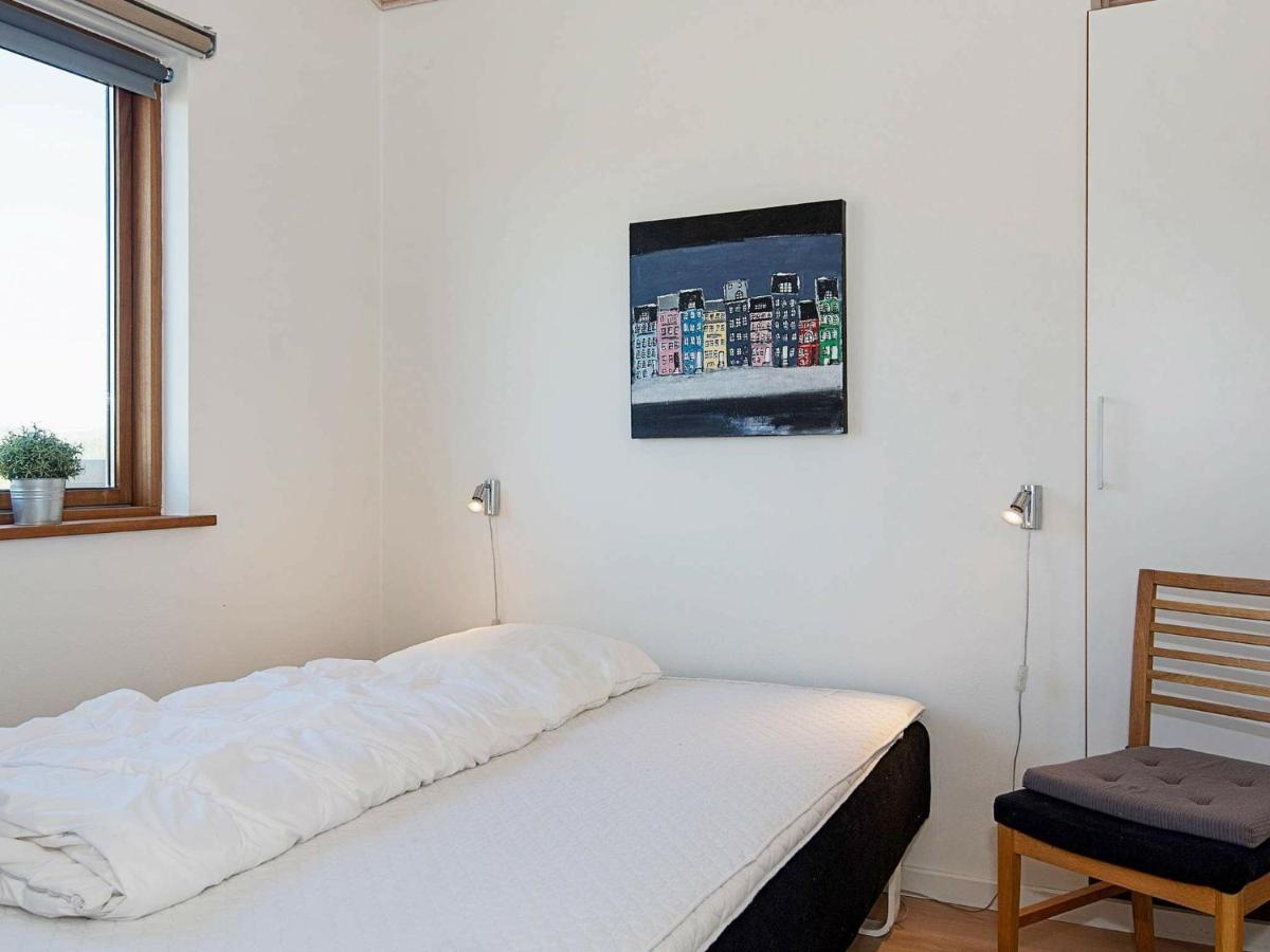 8 Person Holiday Home In Ulfborg Thorsminde Экстерьер фото